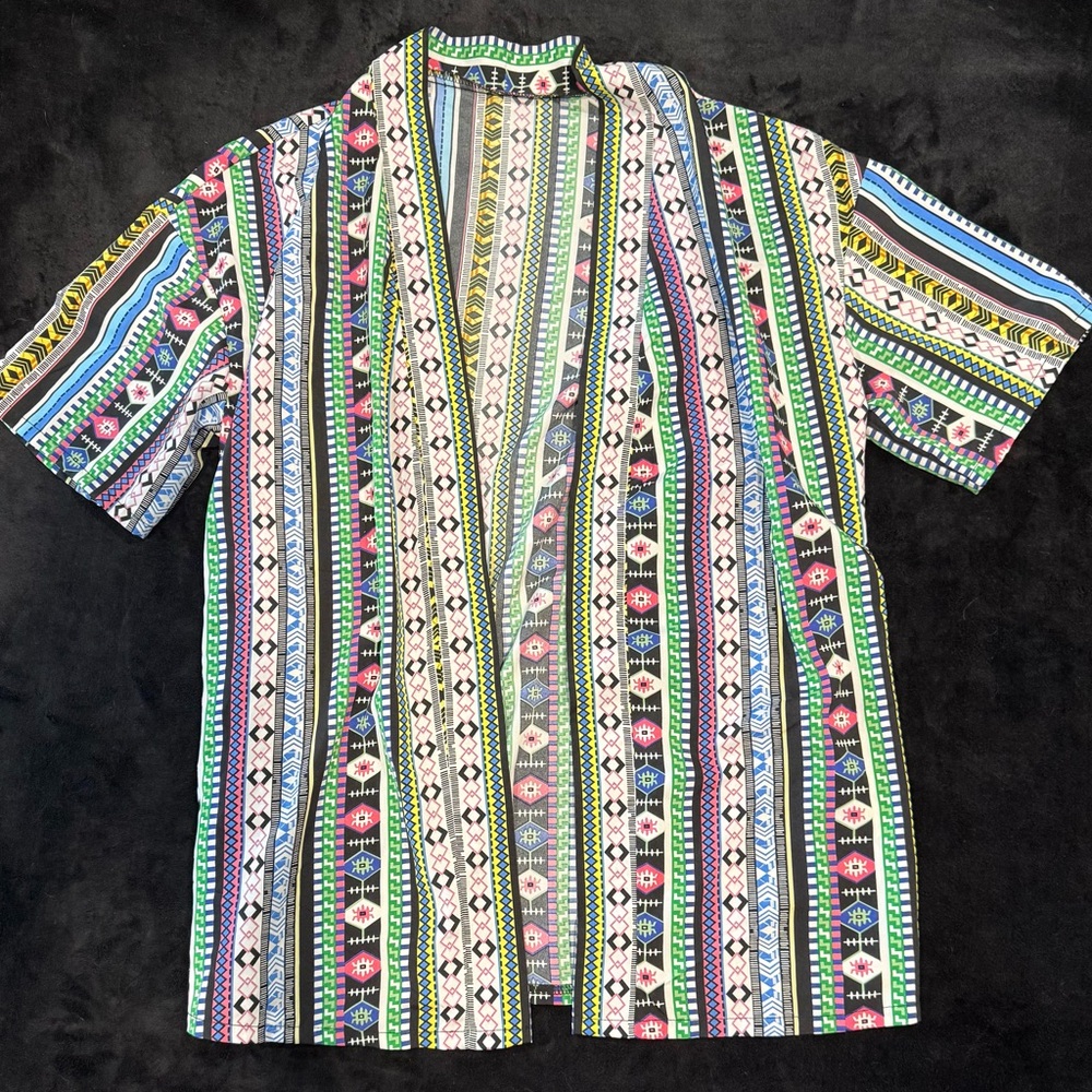 Multicolor Geometric Two-Piece Set - Picture 3 of 7